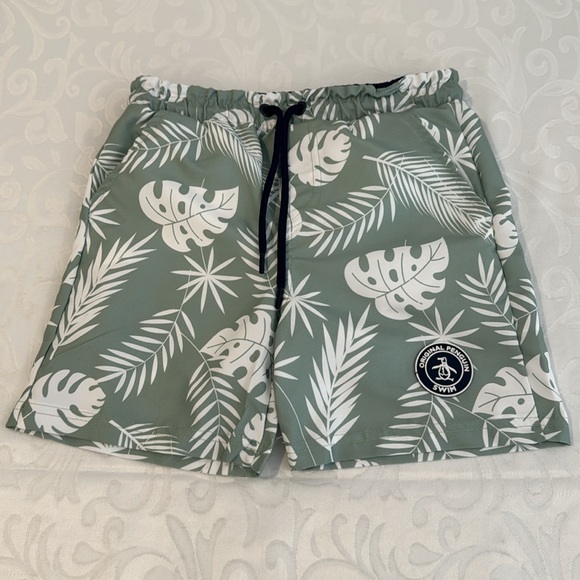 Original Penguin Swim Set. Size 4. - Picture 7 of 9